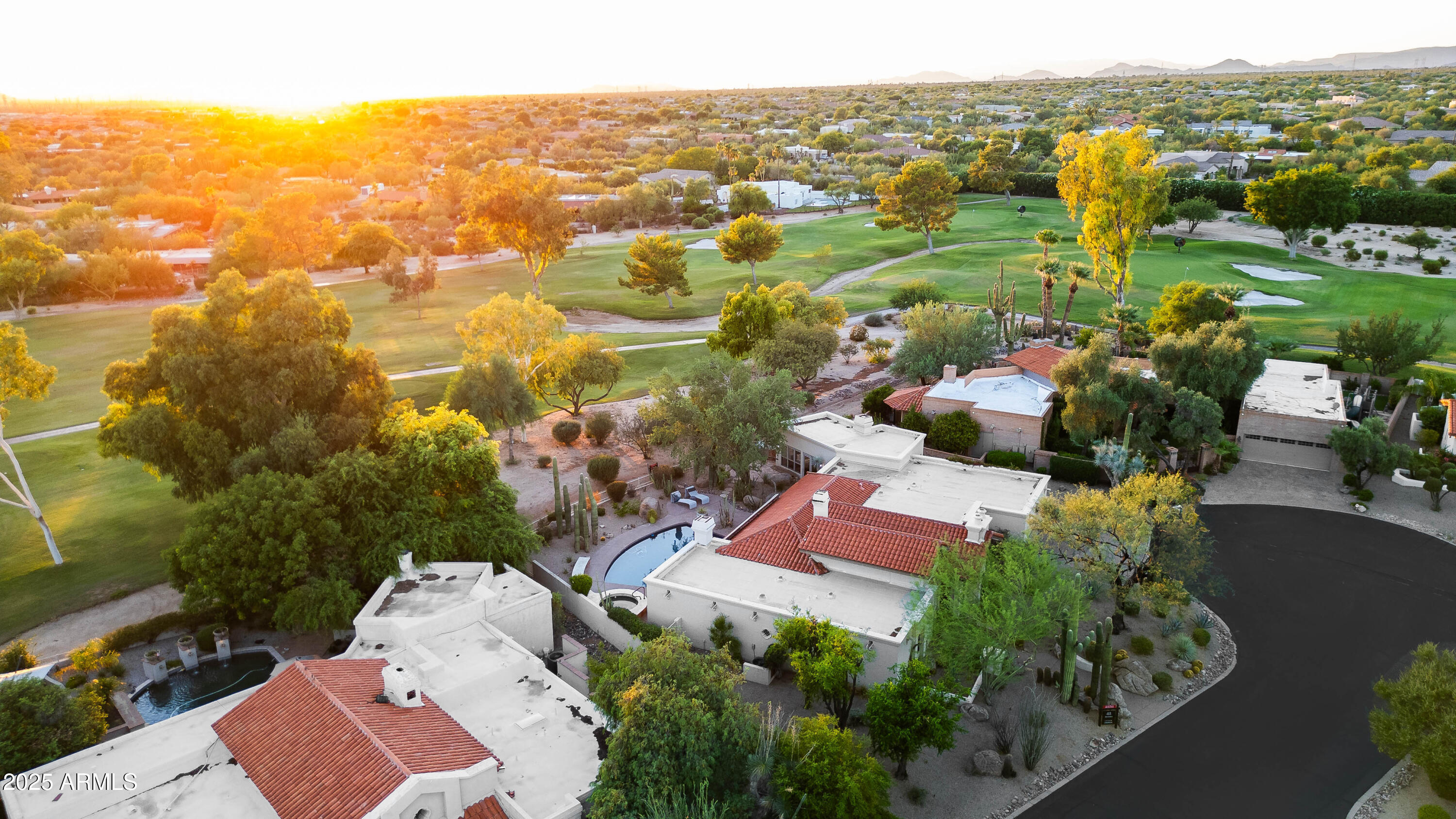8255 E VISTA DE VALLE --