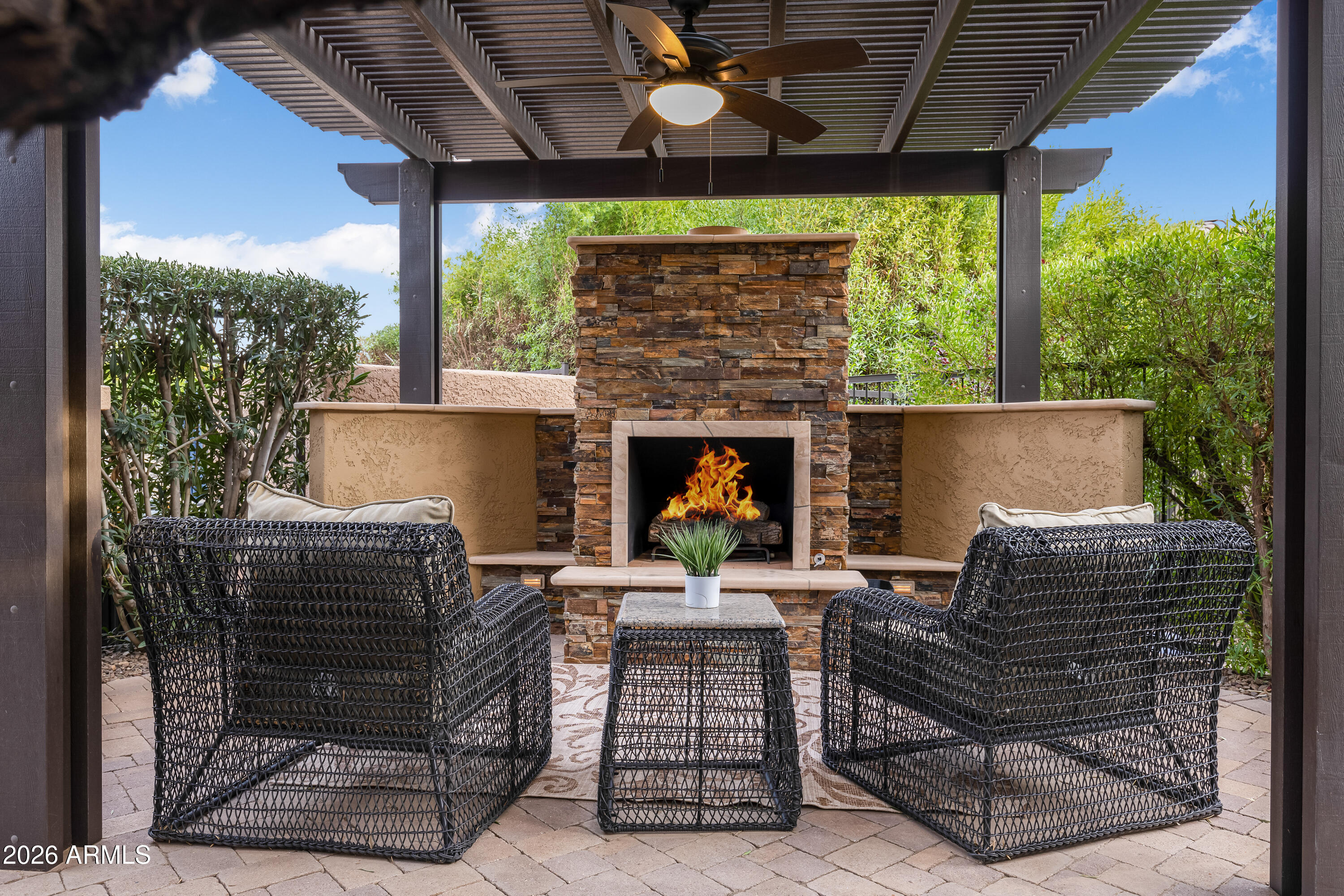 13049 W CLIFFROSE Road