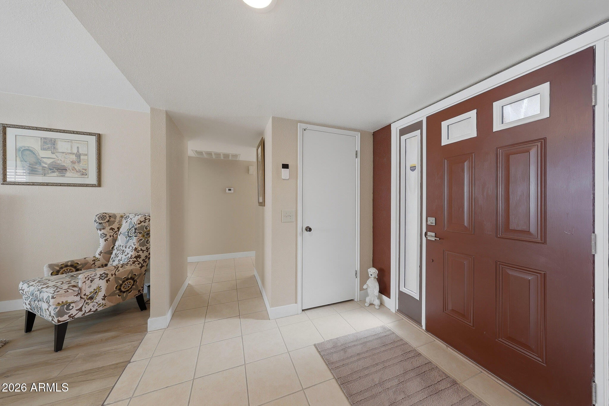 10414 E SILVERTREE Drive