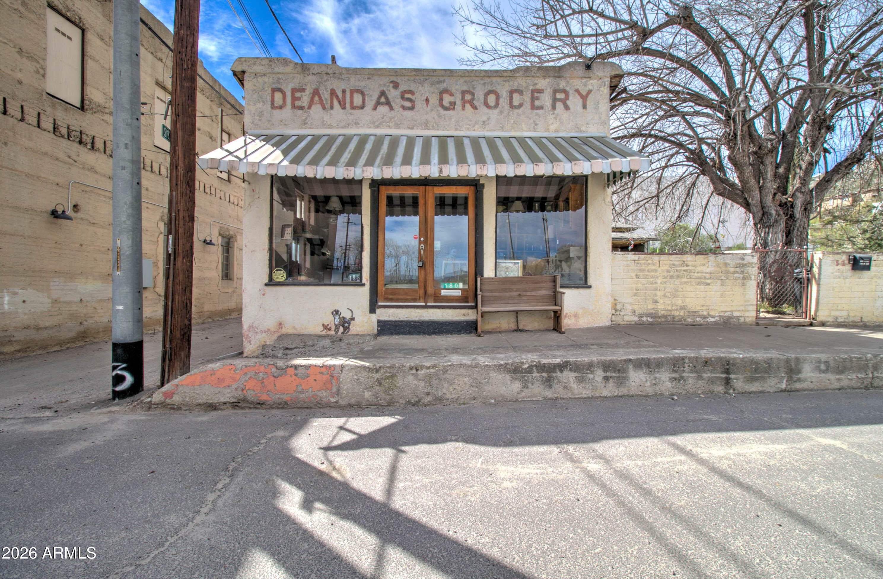 180 & 182 N MIAMI Avenue