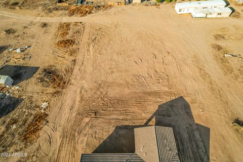 A home in Tonopah