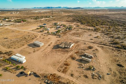 A home in Tonopah