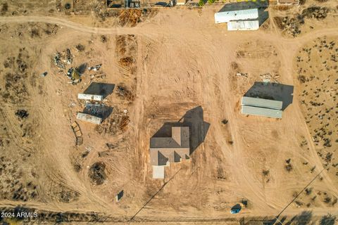 A home in Tonopah