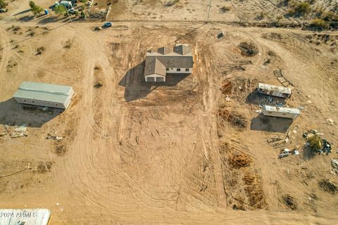 A home in Tonopah