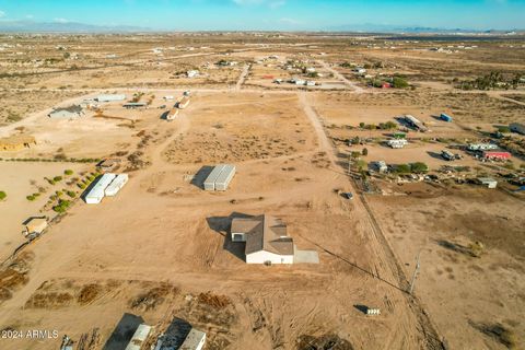 A home in Tonopah