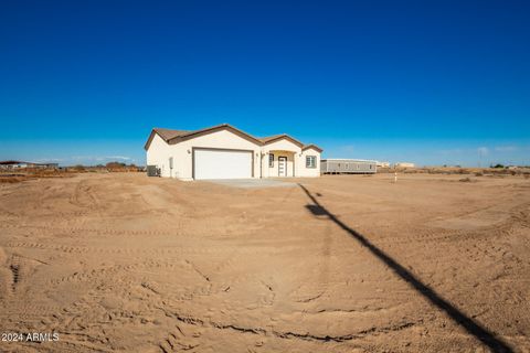 A home in Tonopah