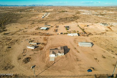 A home in Tonopah