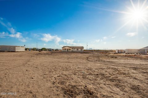 A home in Tonopah