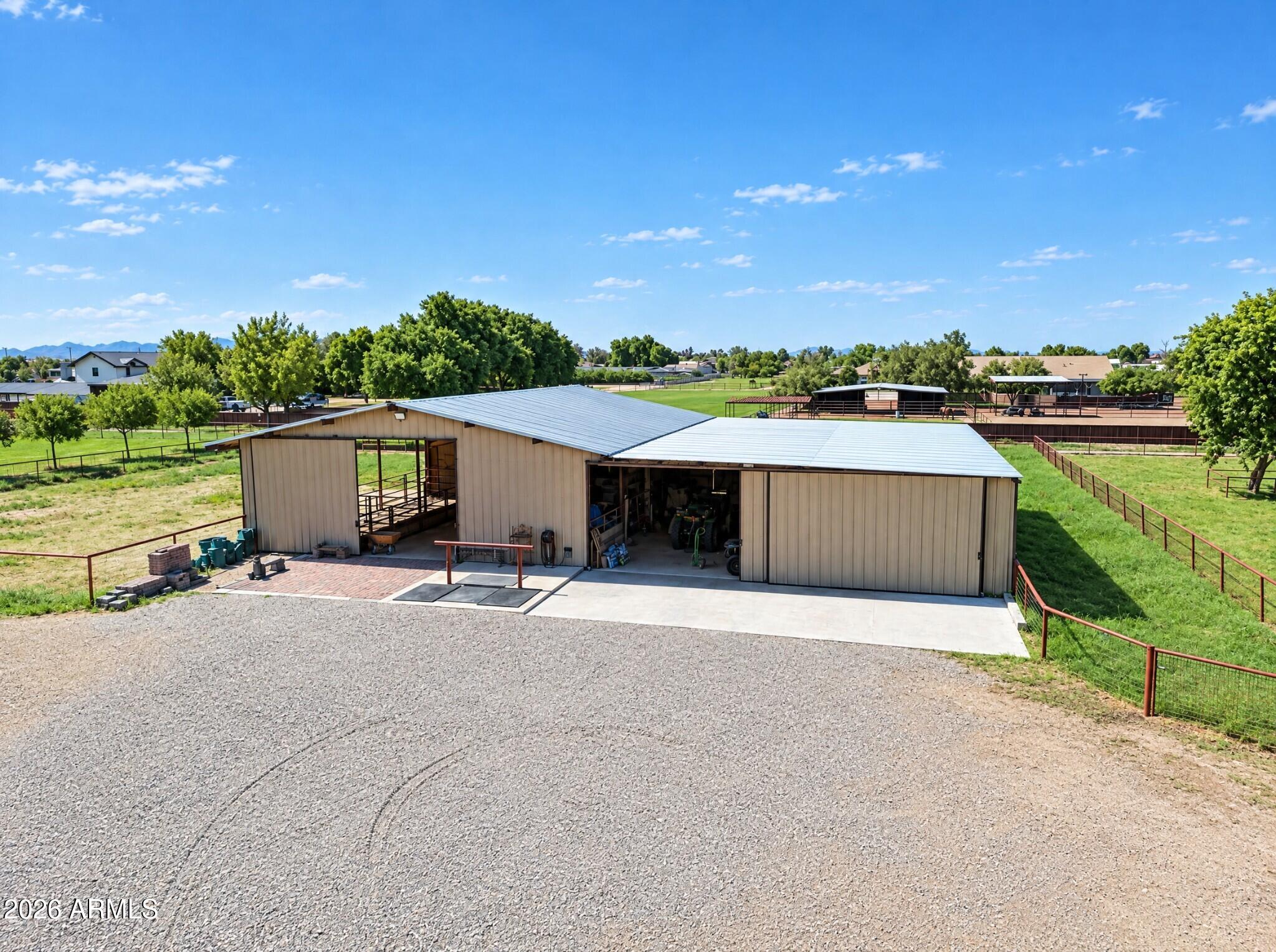 39762 N CREEKSIDE Road
