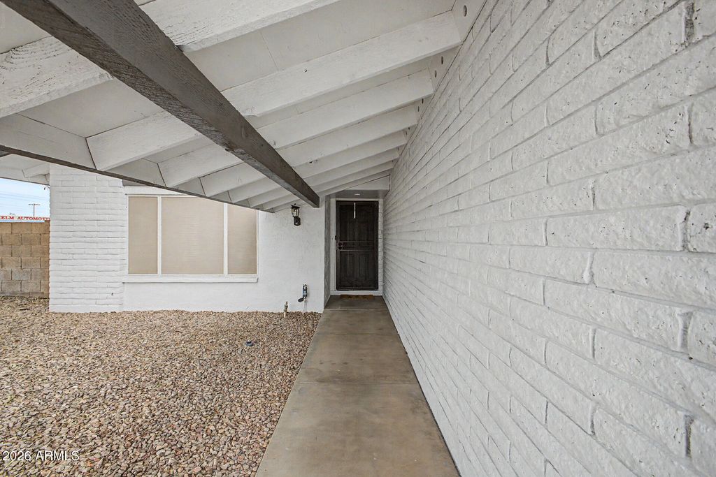Photo of 356 S Moreno Circle, Litchfield Park, AZ 85340 (MLS # 7016060)