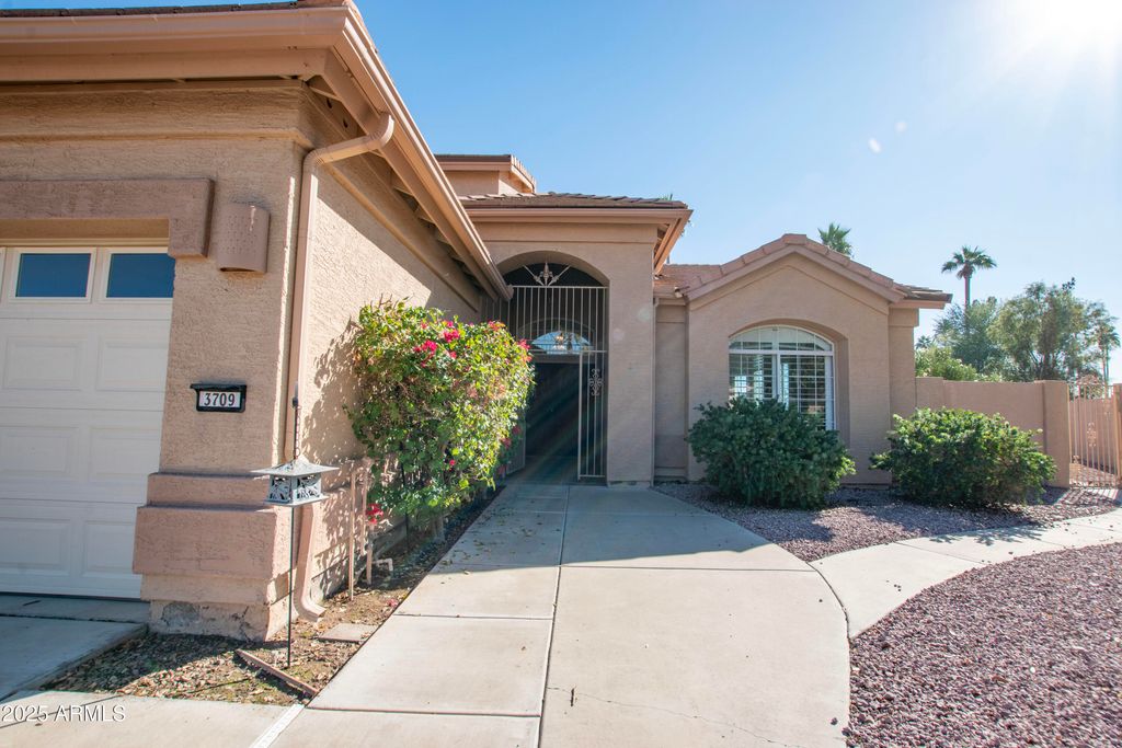 Photo of 3709 N 154th Drive, Goodyear, AZ 85395 (MLS # 6959414)