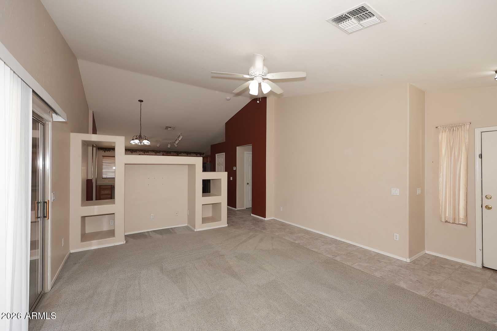 10945 W LOMA Lane