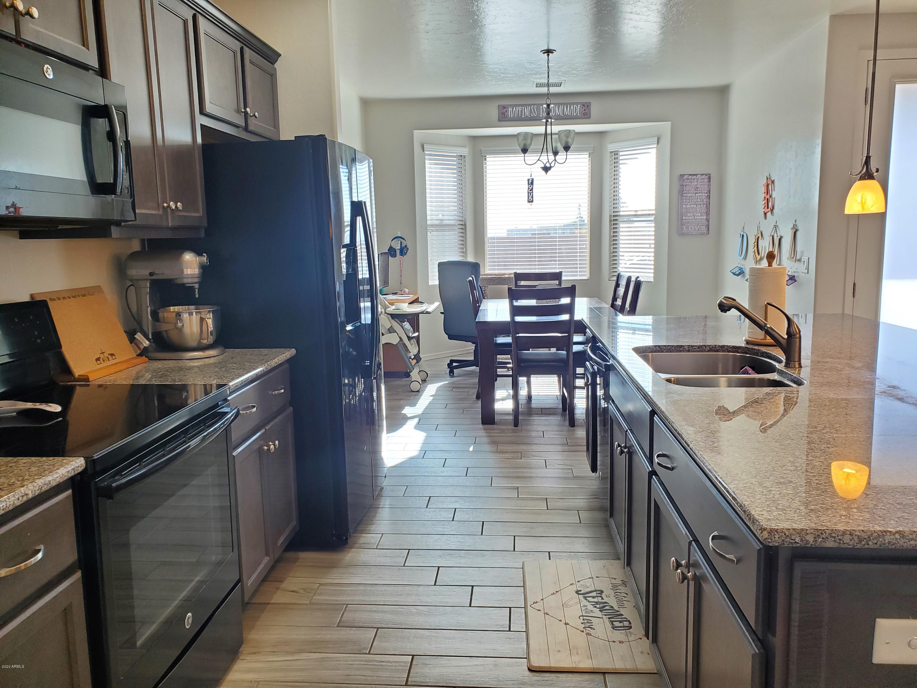 OAKMONT - Residential
