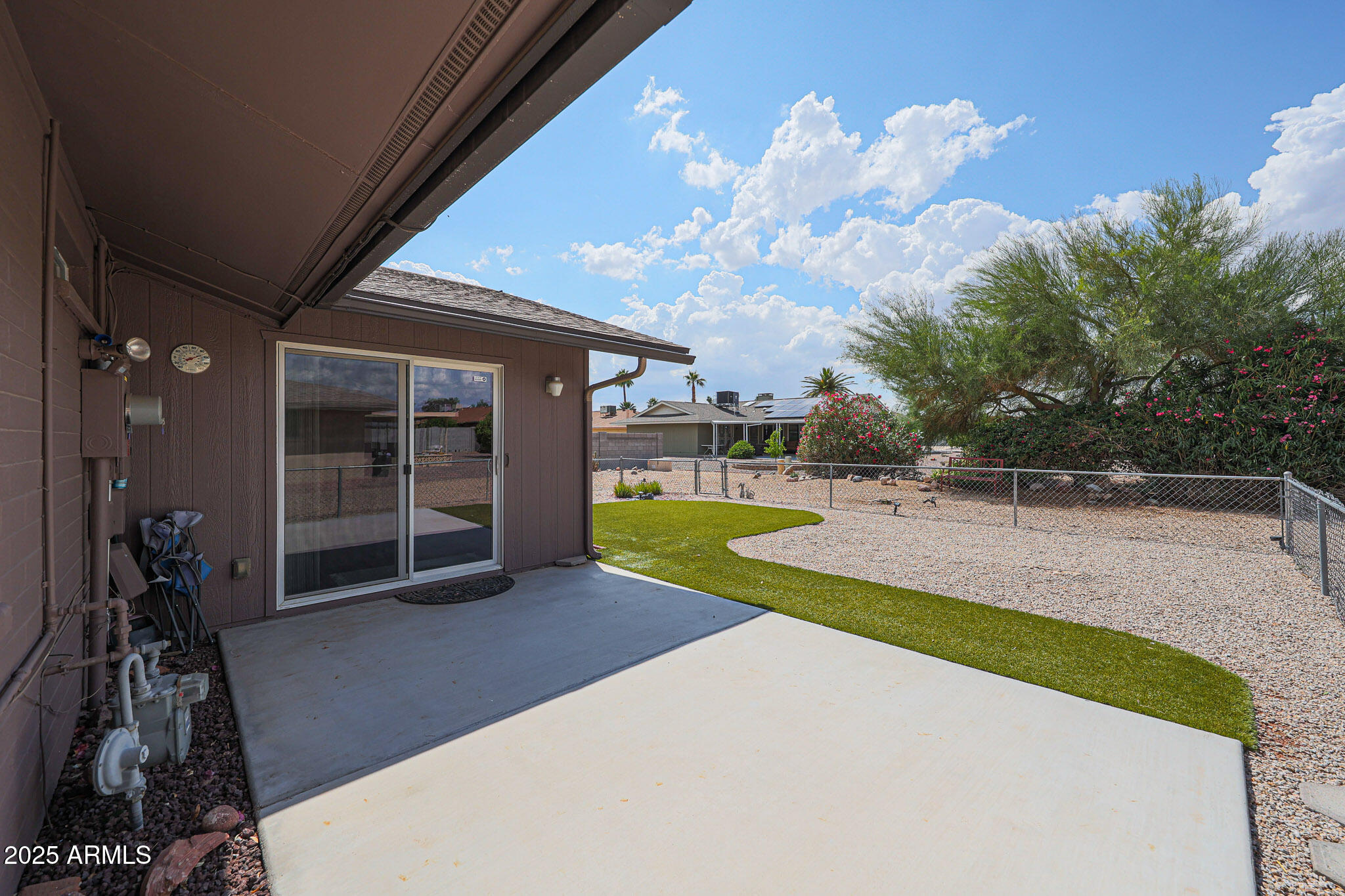10736 W ROUNDELAY Circle