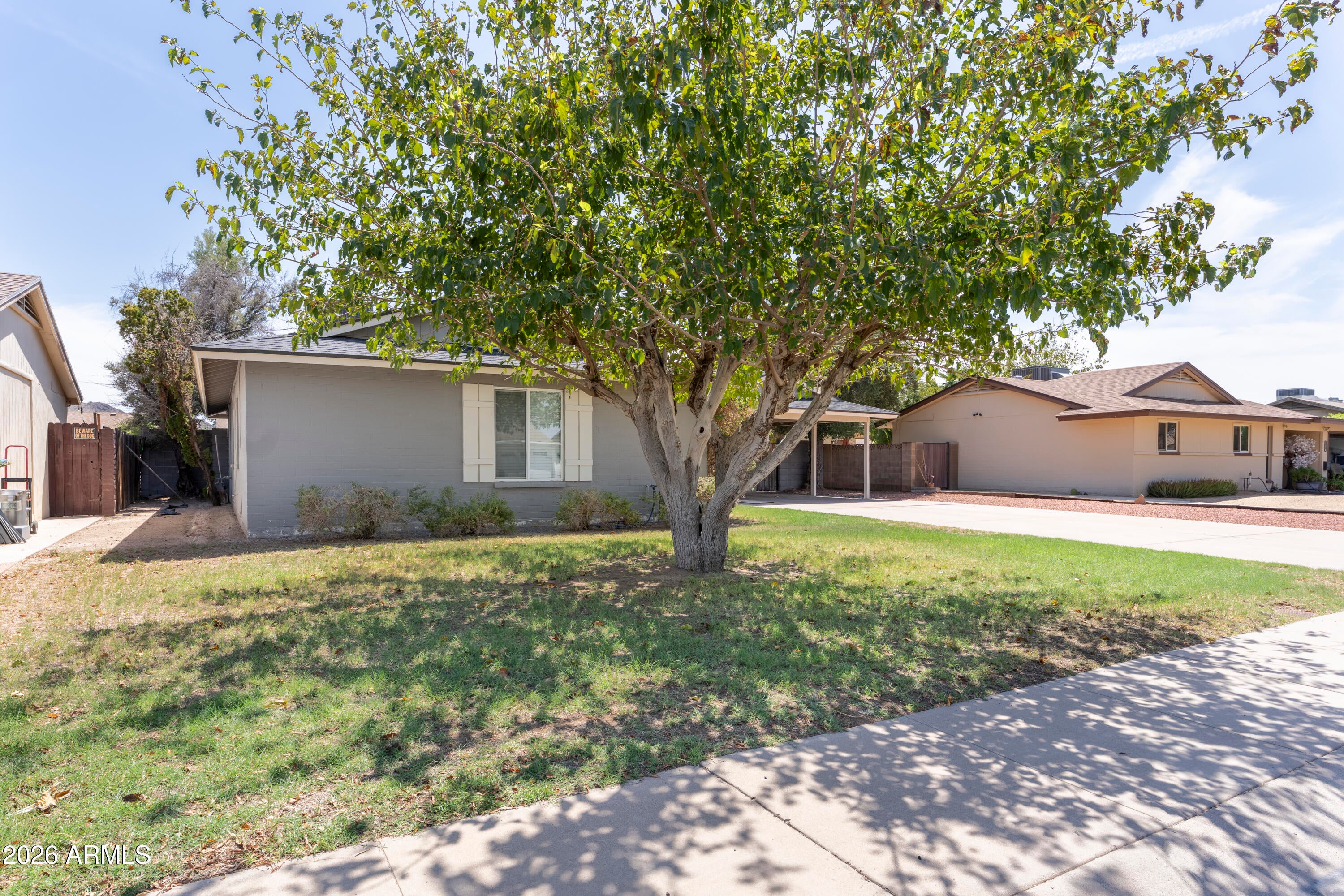 2243 E KAREN Drive