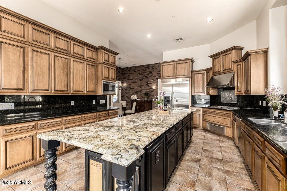 10919 E ONYX Court