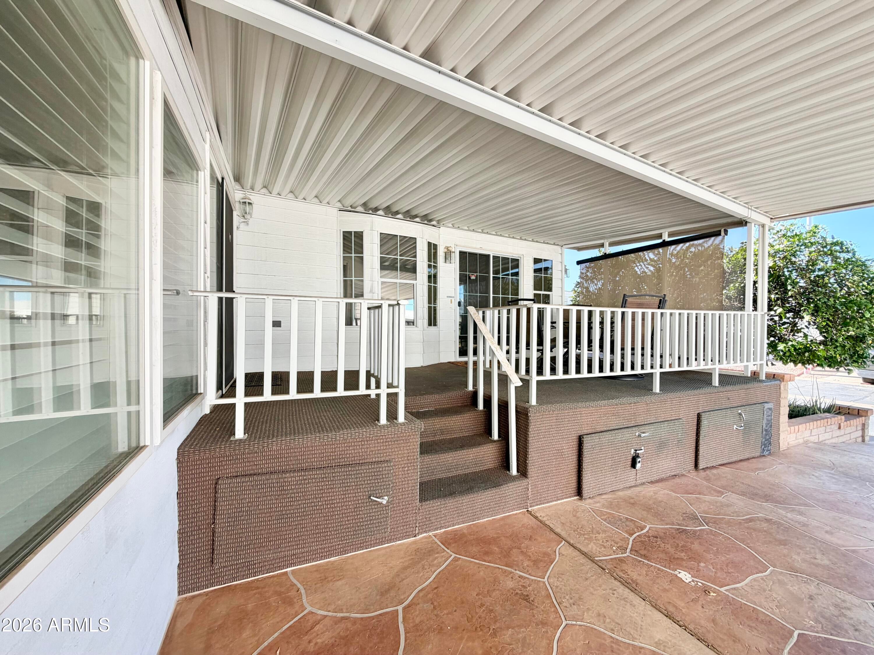 111 S GREENFIELD Road 555