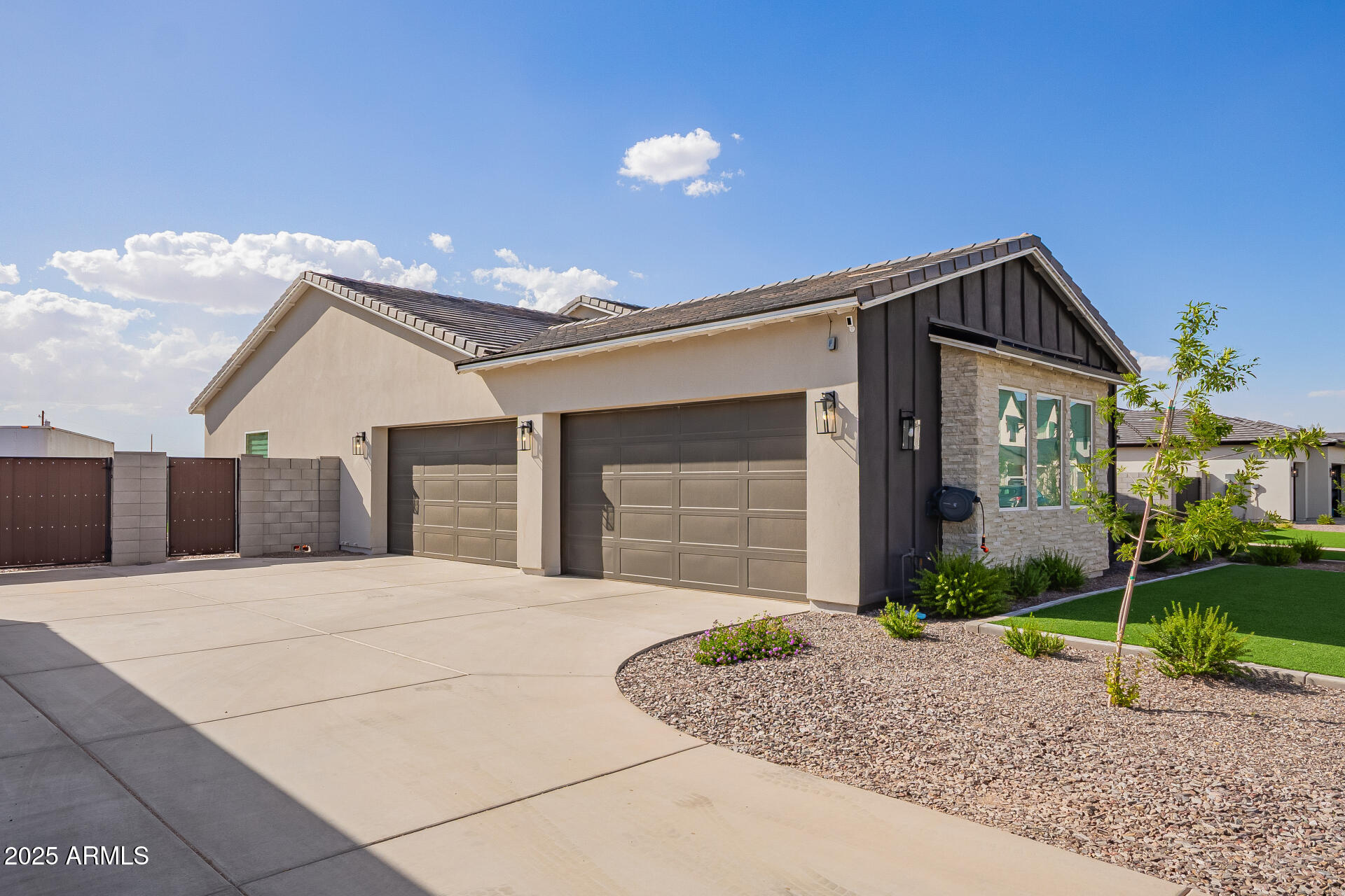 26646 S 169TH Place