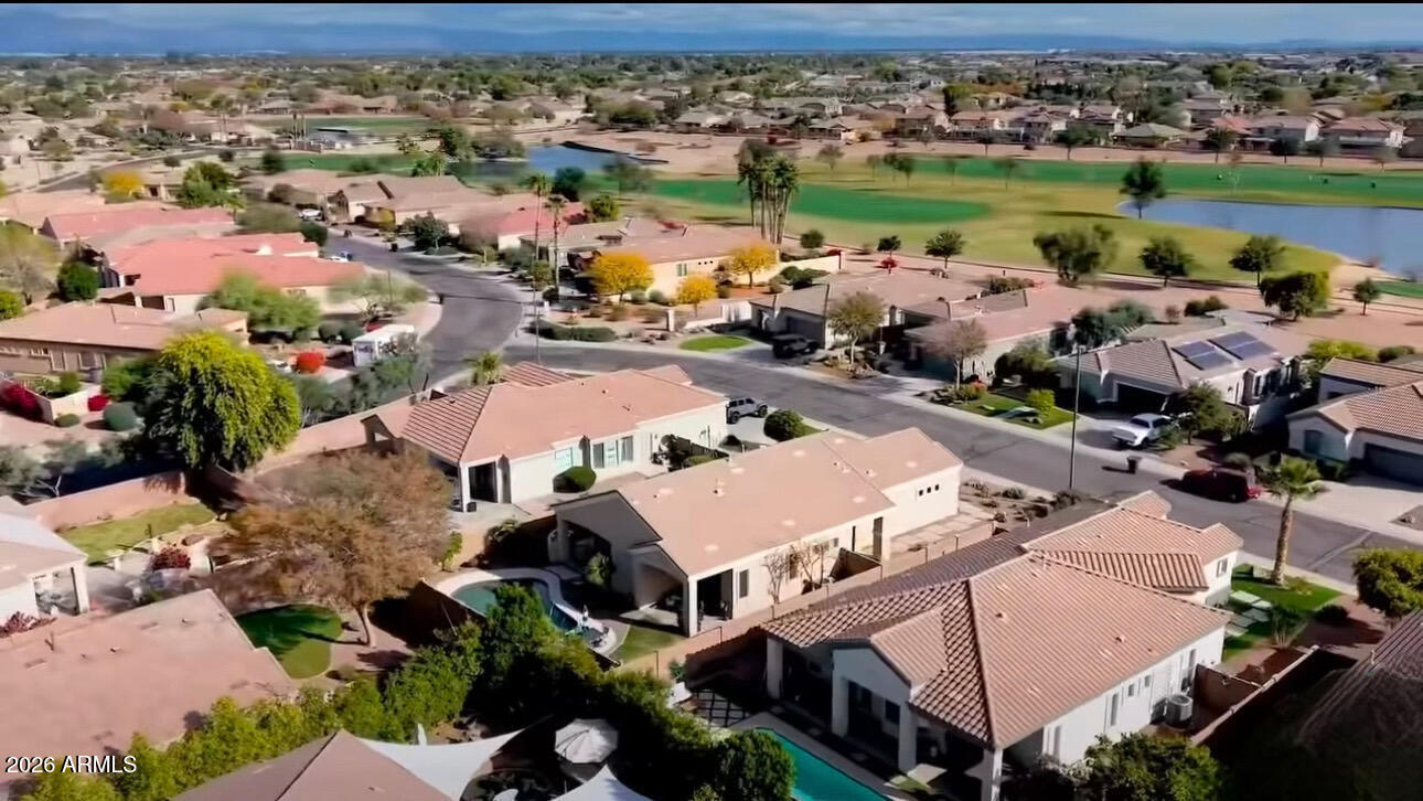 6816 S PINEHURST Drive