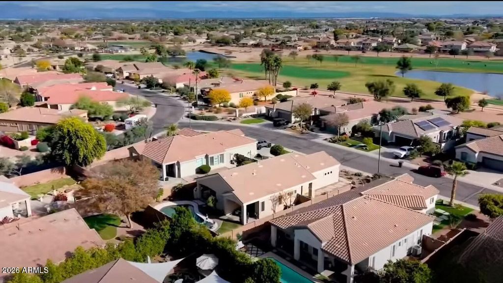 Photo of 6816 S Pinehurst Drive, Gilbert, AZ 85298 (MLS # 6961259)