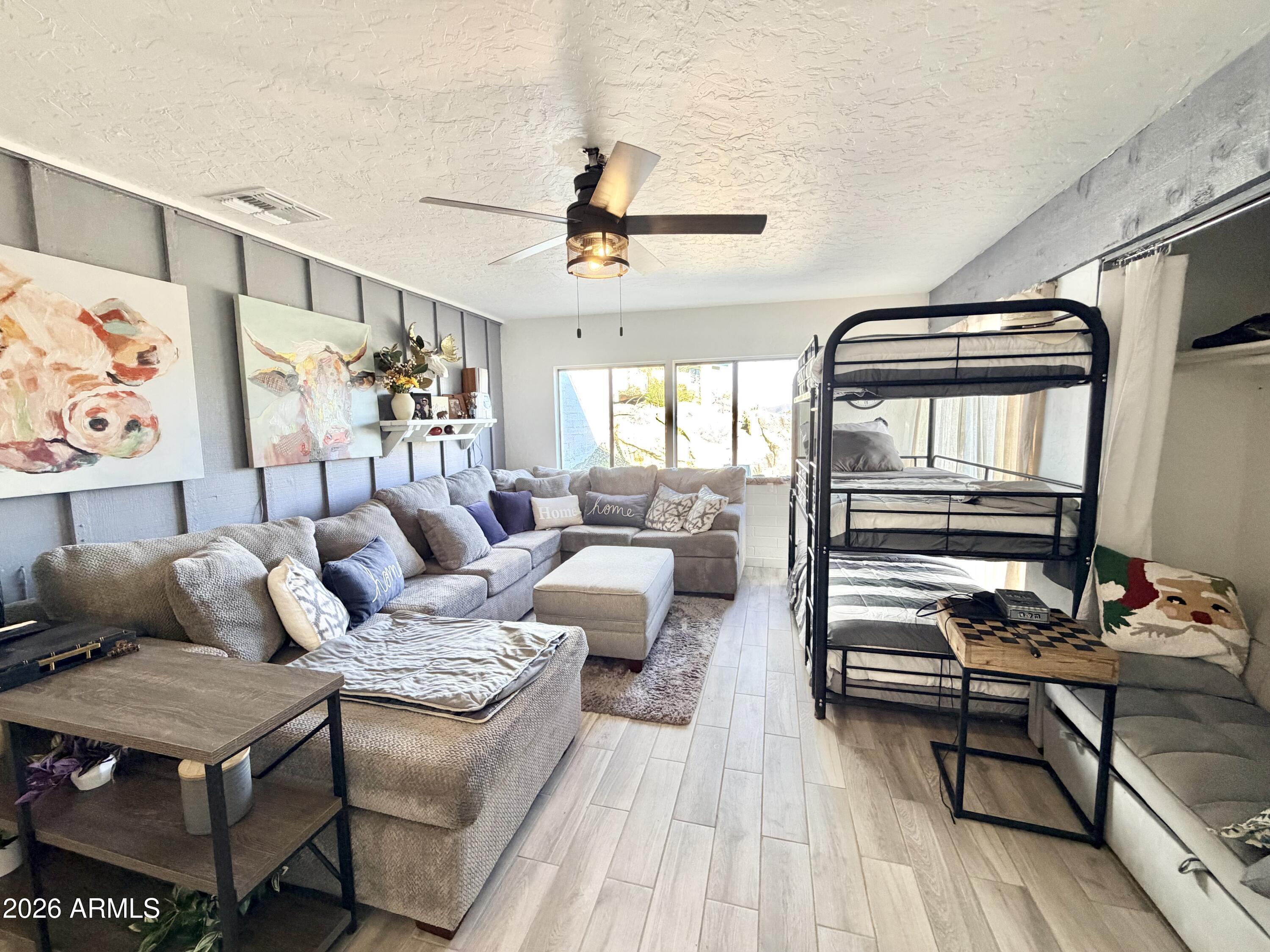 GRAND VIEW ESTATES UNIT 2 - Residential