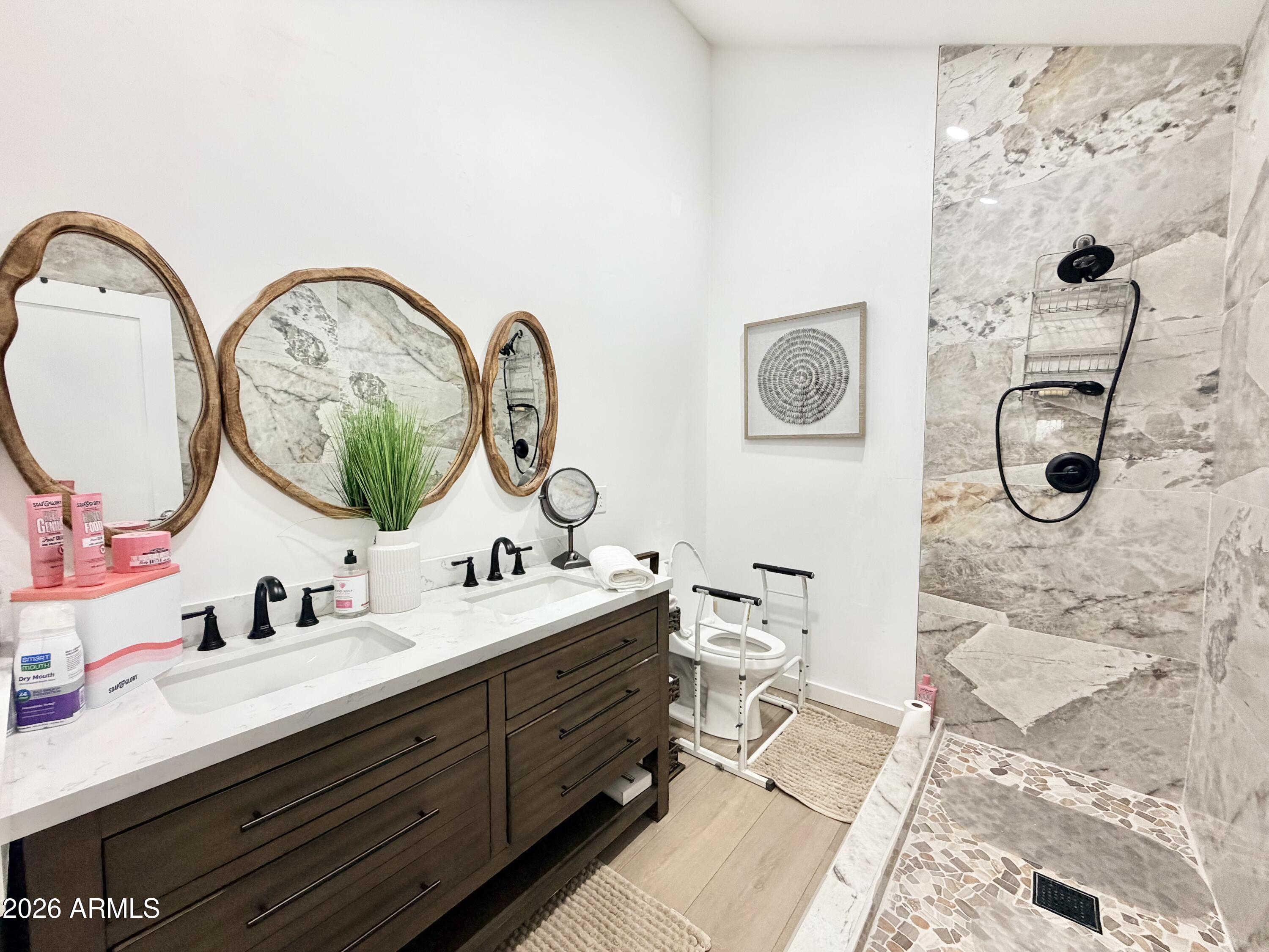 GRAND VIEW ESTATES UNIT 2 - Residential