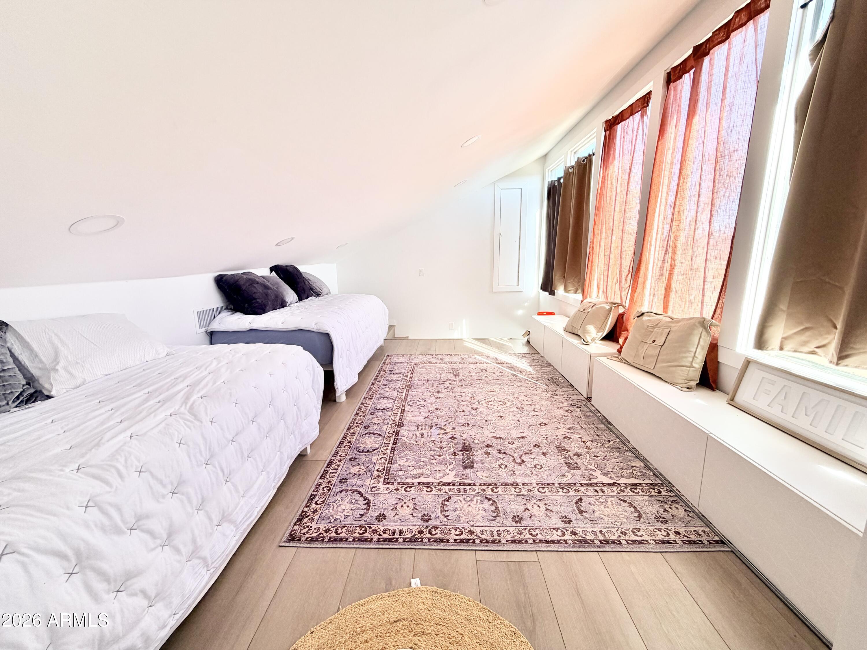 GRAND VIEW ESTATES UNIT 2 - Residential
