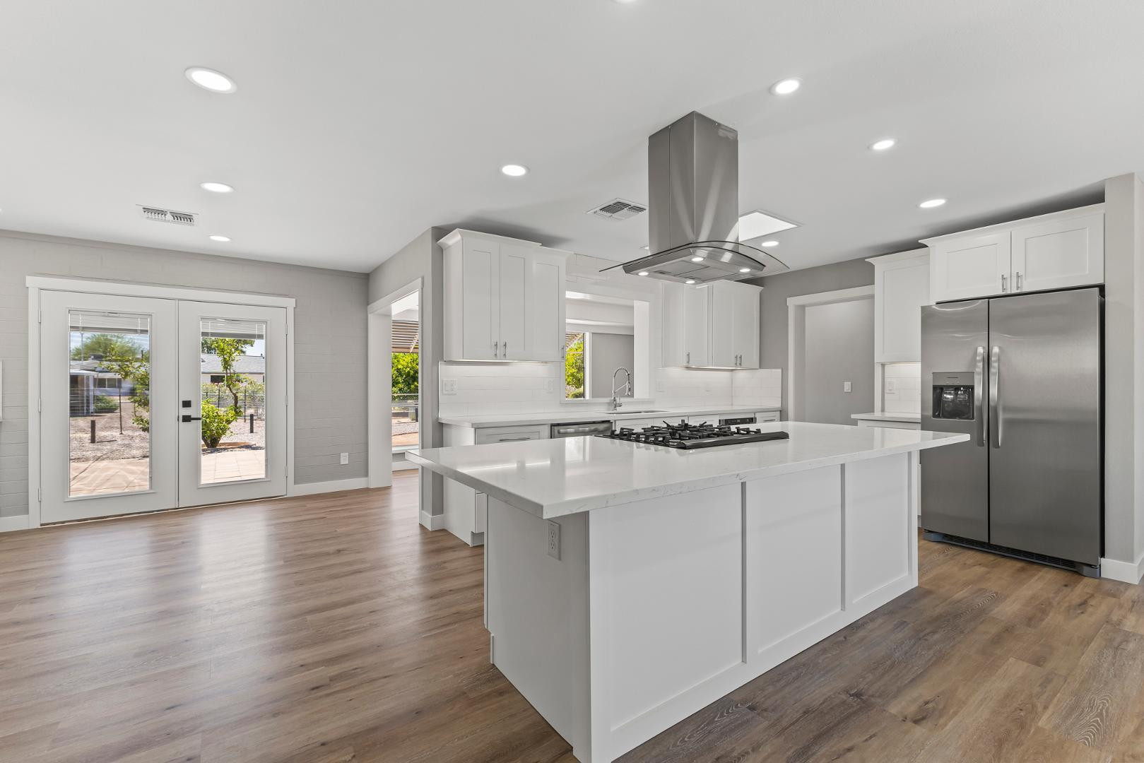 10423 W Monterosa Drive