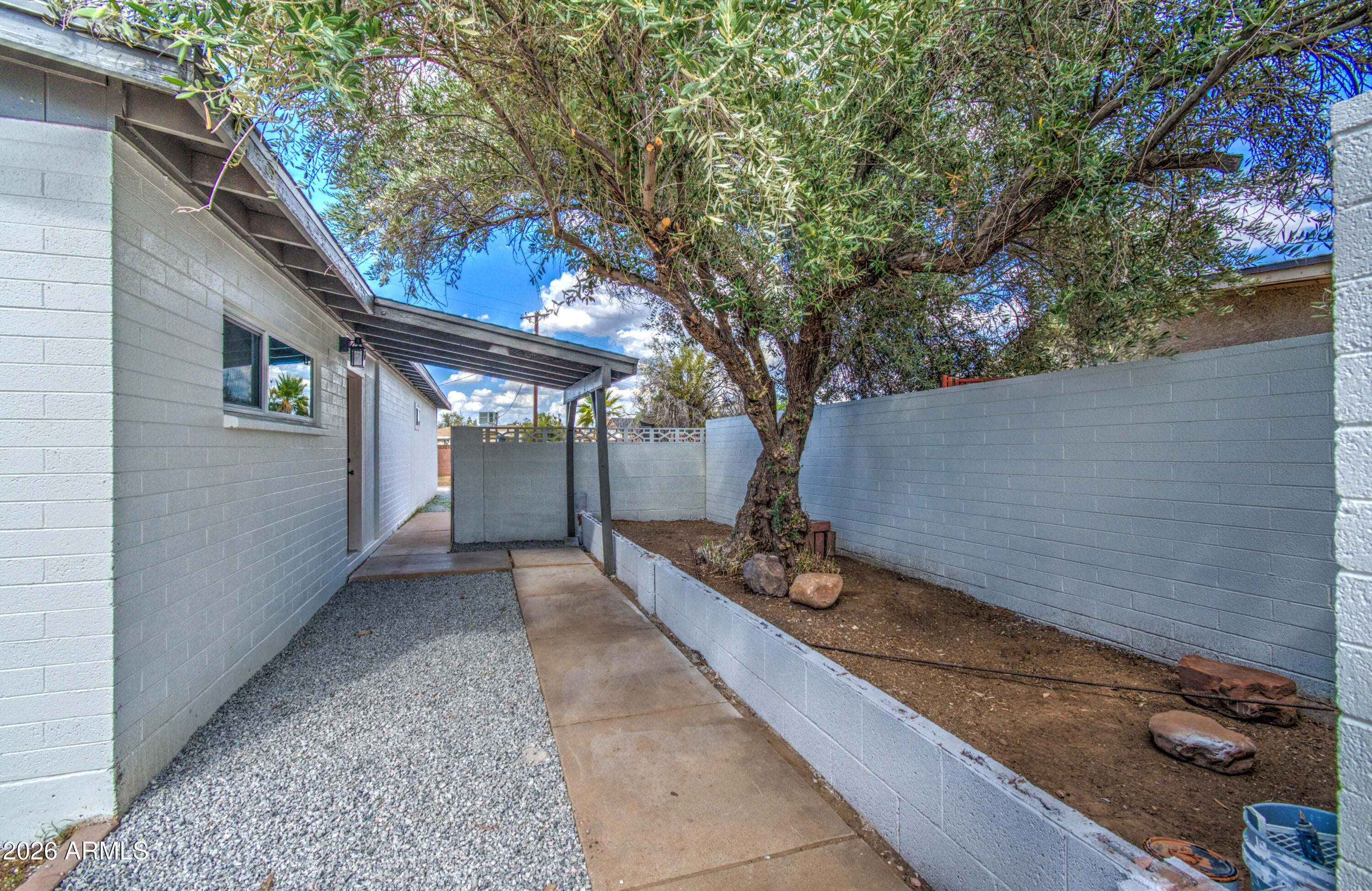 7626 W SHEILA Lane