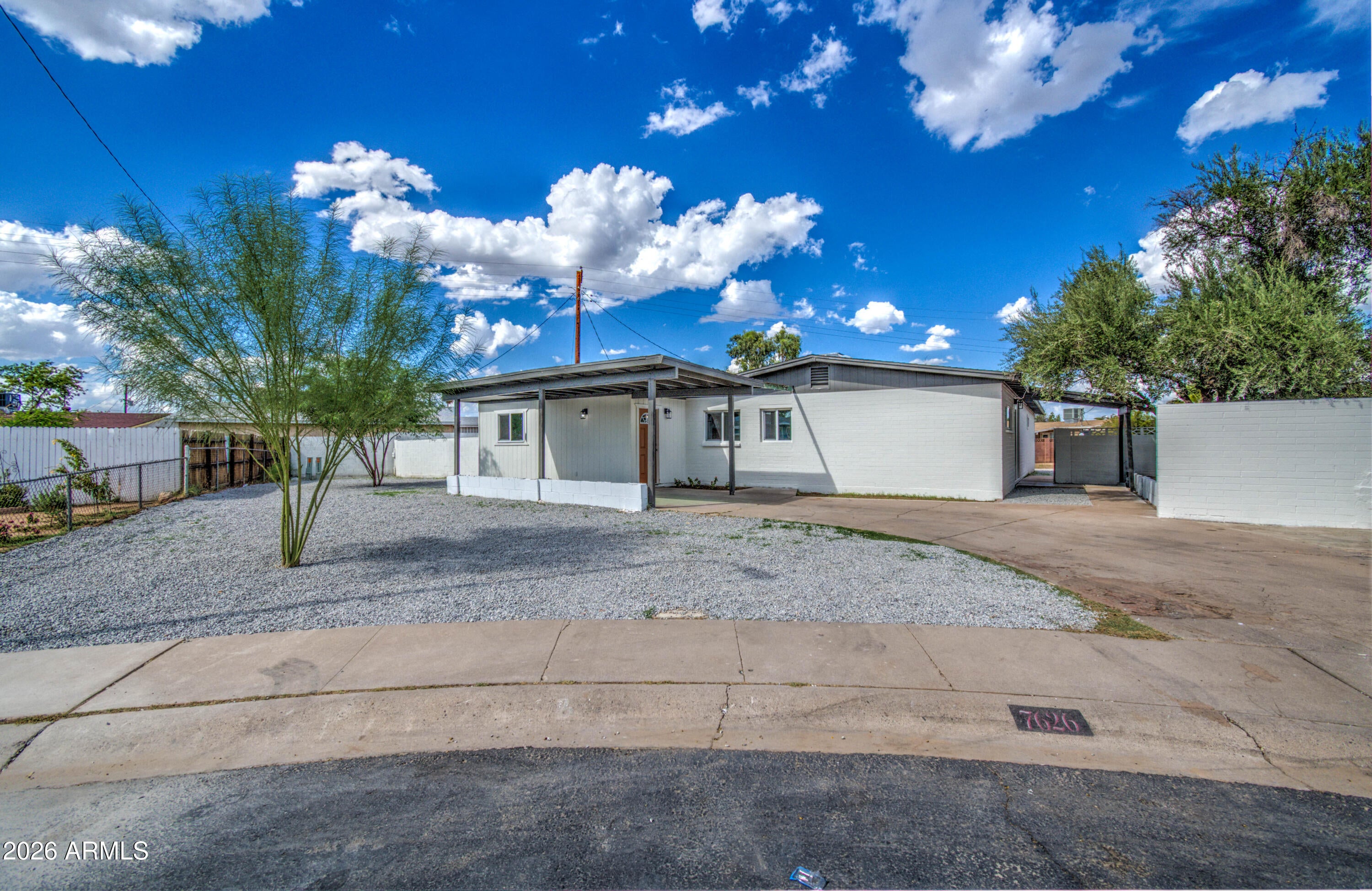 7626 W SHEILA Lane