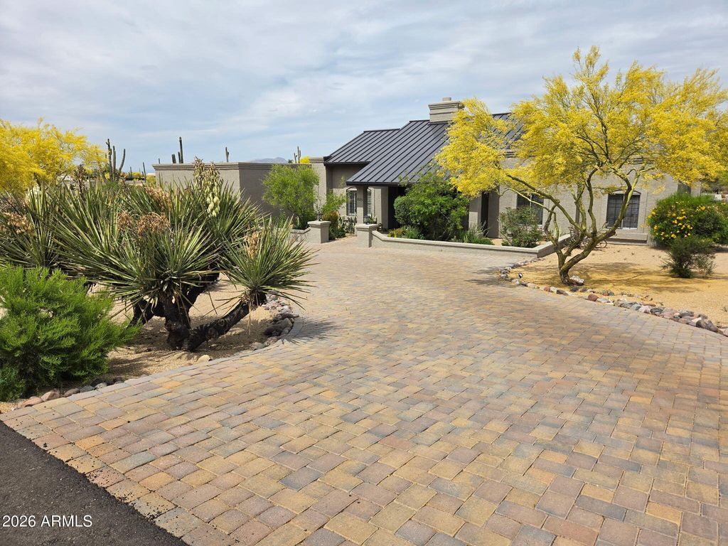 Photo of 8928 E Venus Drive, Carefree, AZ 85377 (MLS # 6993958)