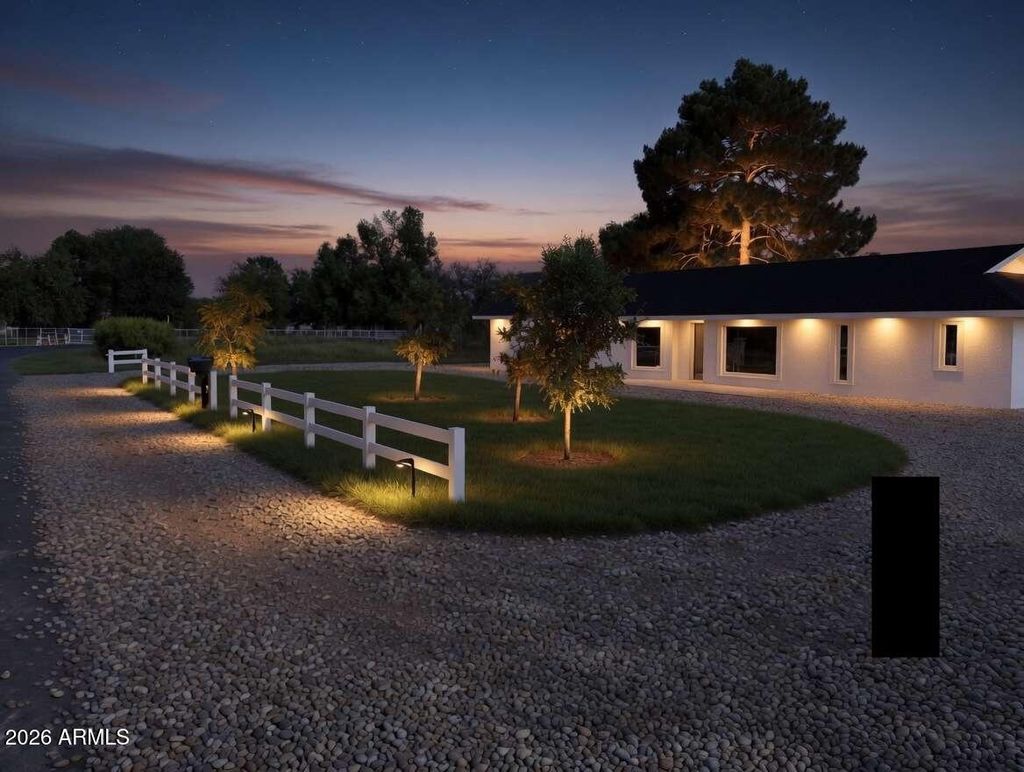 Photo of 439 S Cactus Wren Street, Gilbert, AZ 85296 (MLS # 7020829)