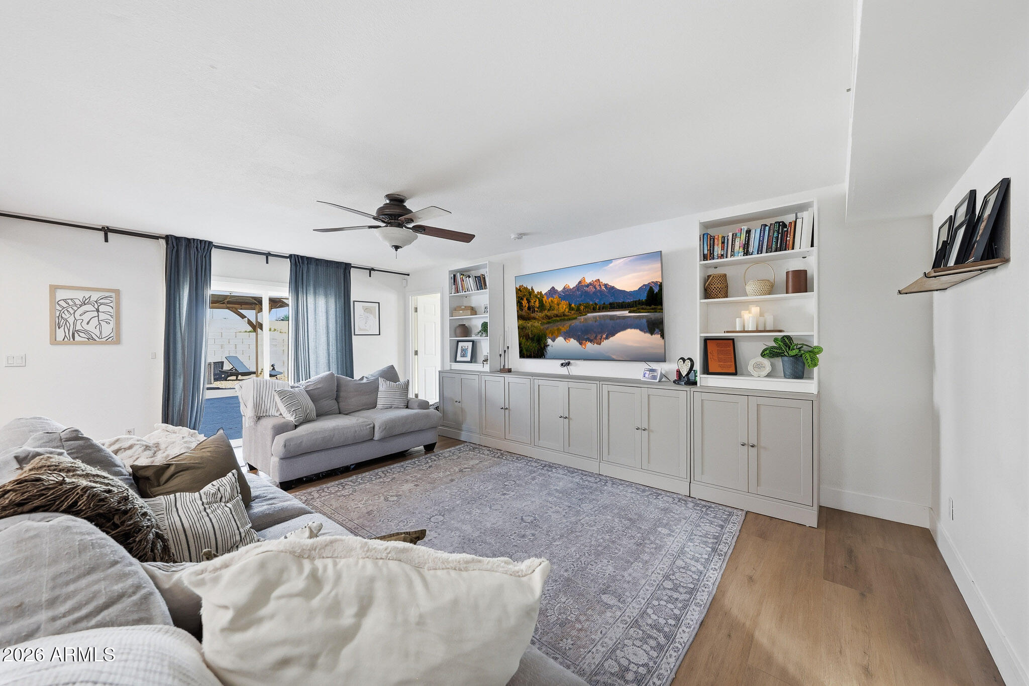 3317 E BLOOMFIELD Road