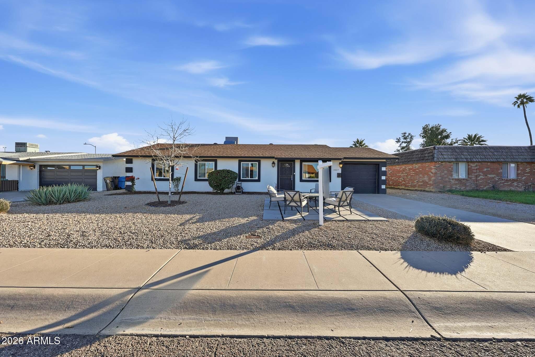 3317 E BLOOMFIELD Road