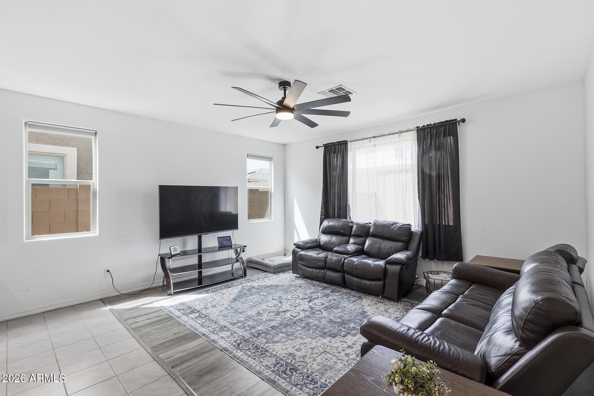 17810 W STRAIGHT ARROW Lane