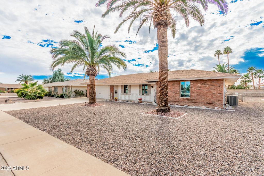 Photo of 15406 N Bowling Green Drive, Sun City, AZ 85351 (MLS # 6937012)
