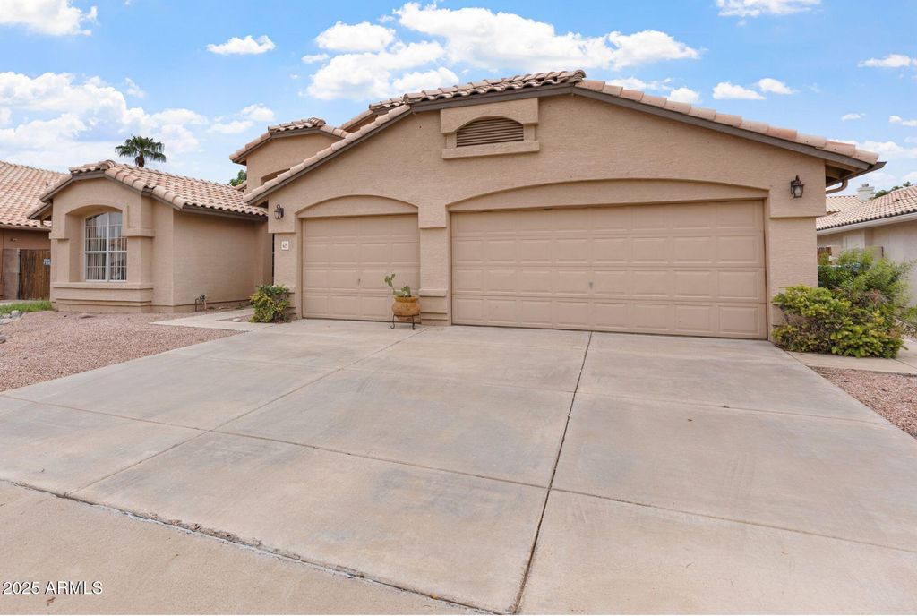 Photo of 629 W Navarro Avenue, Mesa, AZ 85210 (MLS # 6931749)
