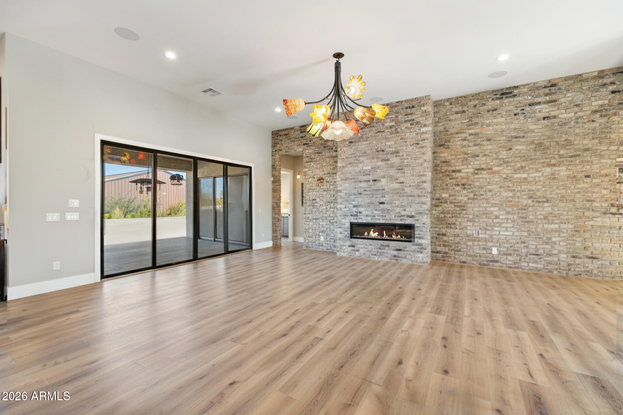 13936 E Dyer Lane