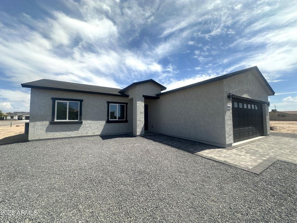 Photo of 15931 S Fischer Place, Arizona City, AZ 85123 (MLS # 6897006)