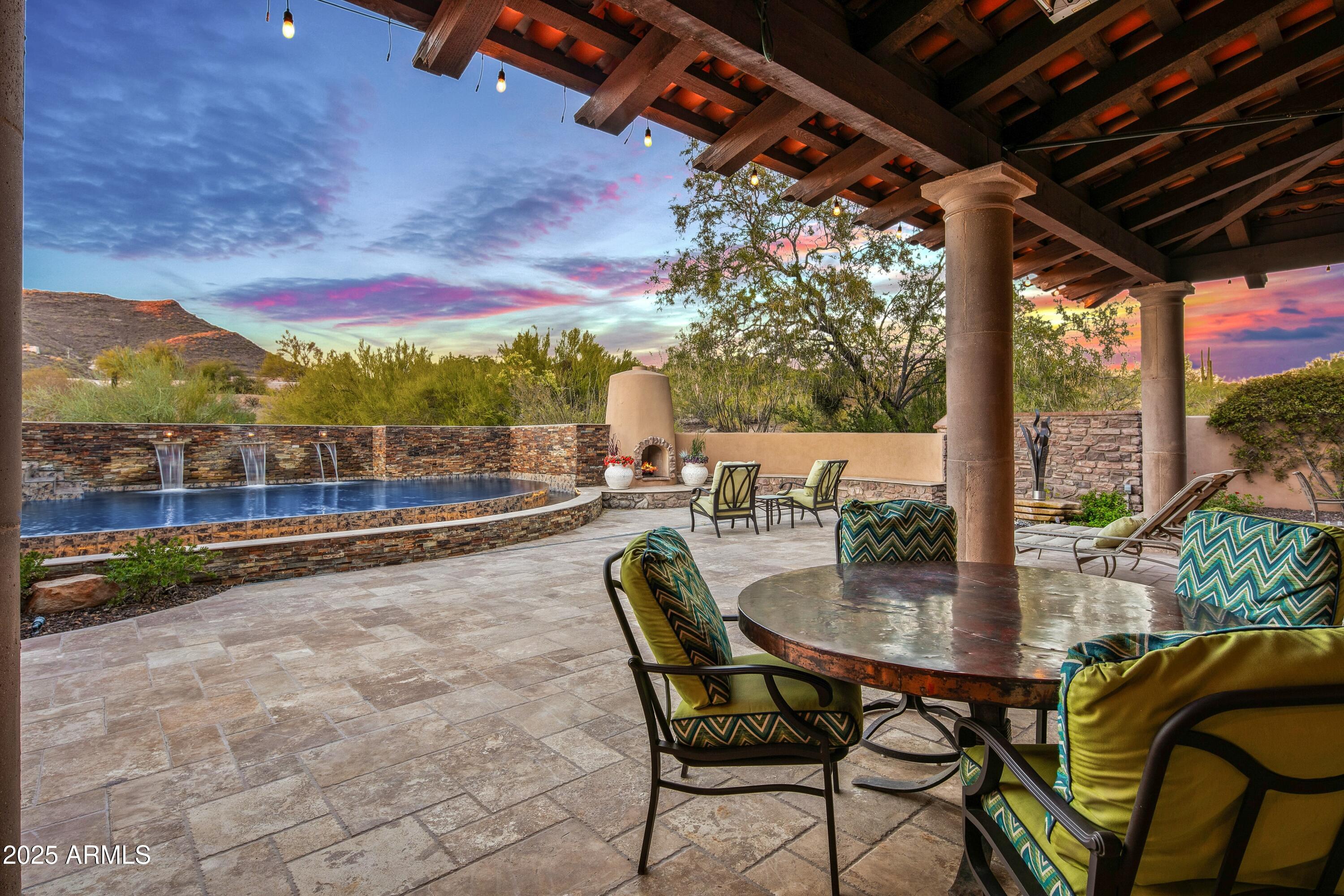 9533 E RISING SUN Drive