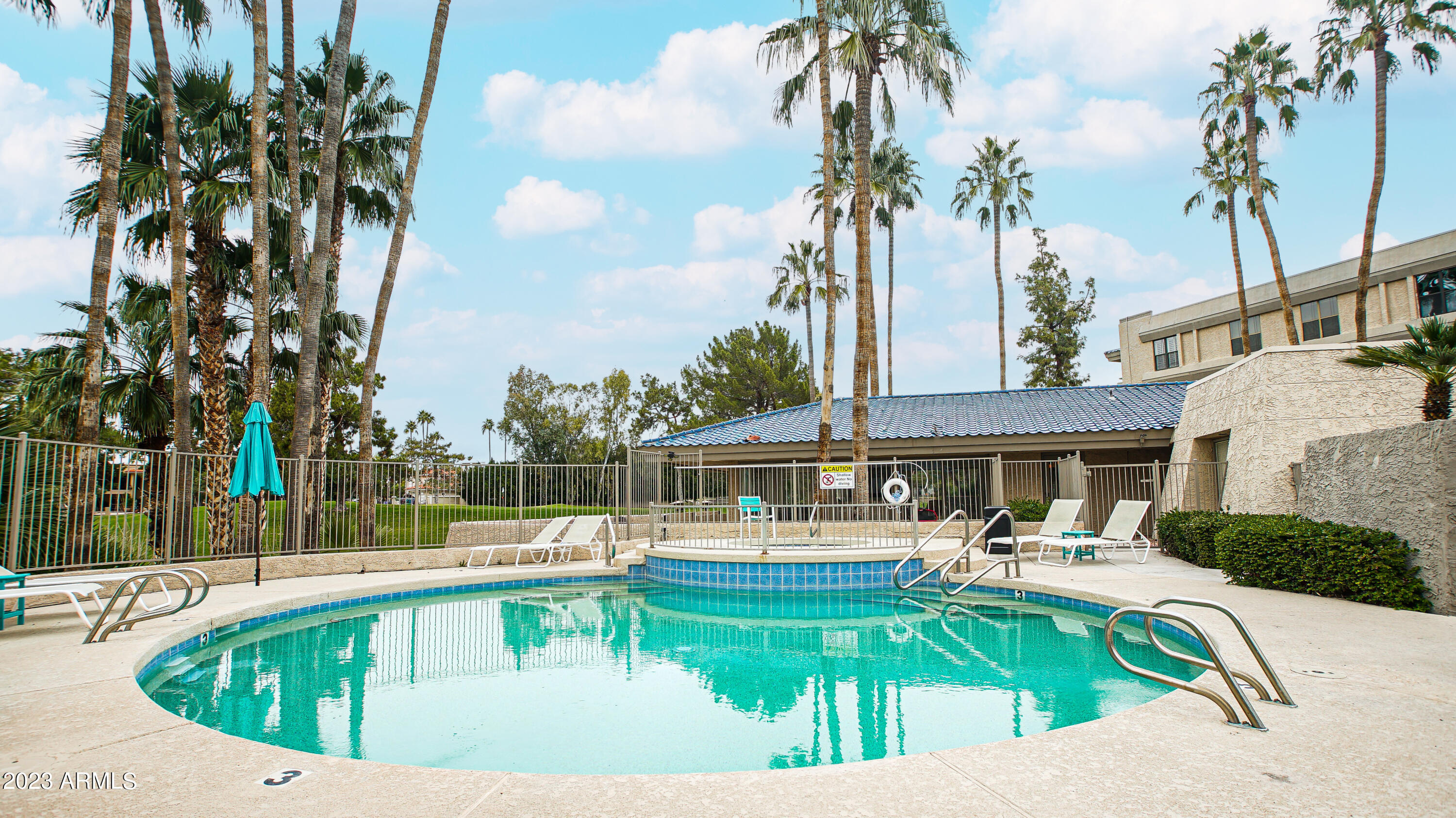 Phoenix, Arizona 85016, United States, 2 Bedrooms Bedrooms, ,2 BathroomsBathrooms,Residential,Active,140001