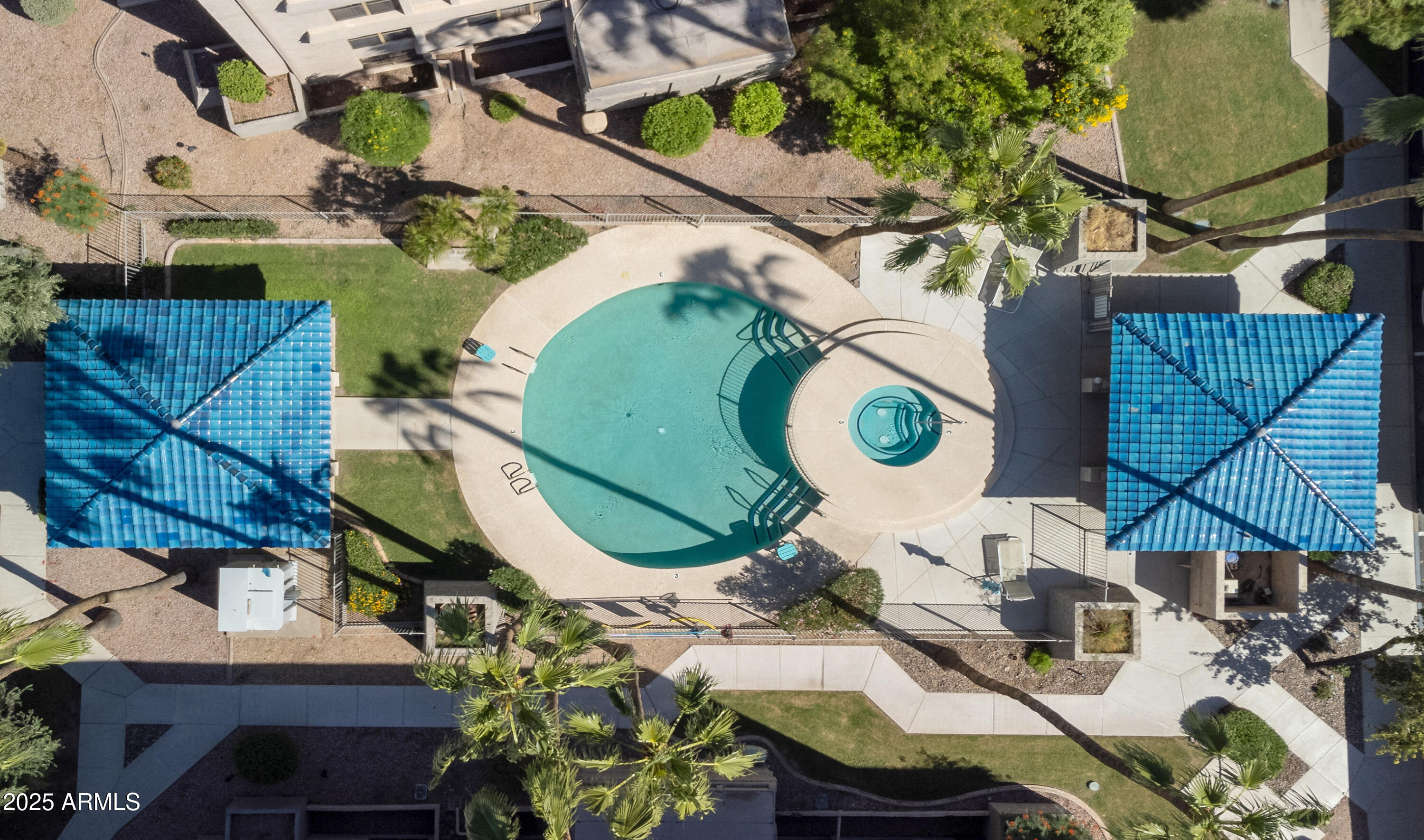 Phoenix, Arizona 85016, United States, 2 Bedrooms Bedrooms, ,2 BathroomsBathrooms,Residential,Active,140001