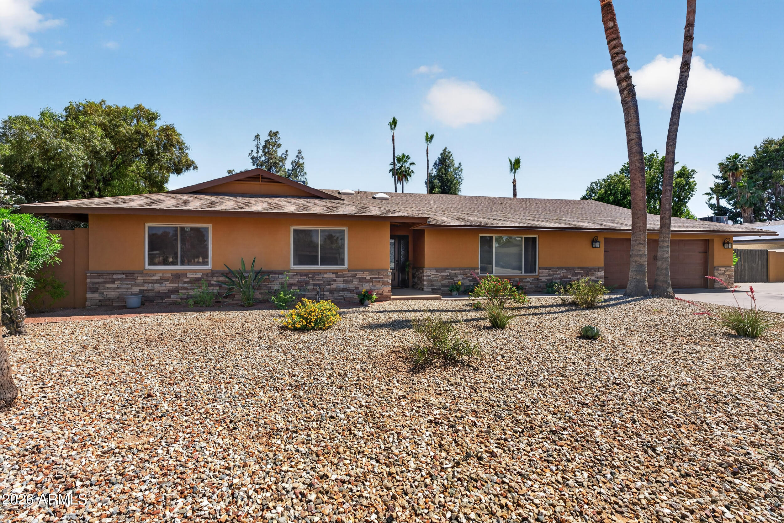 5539 E Corrine Drive