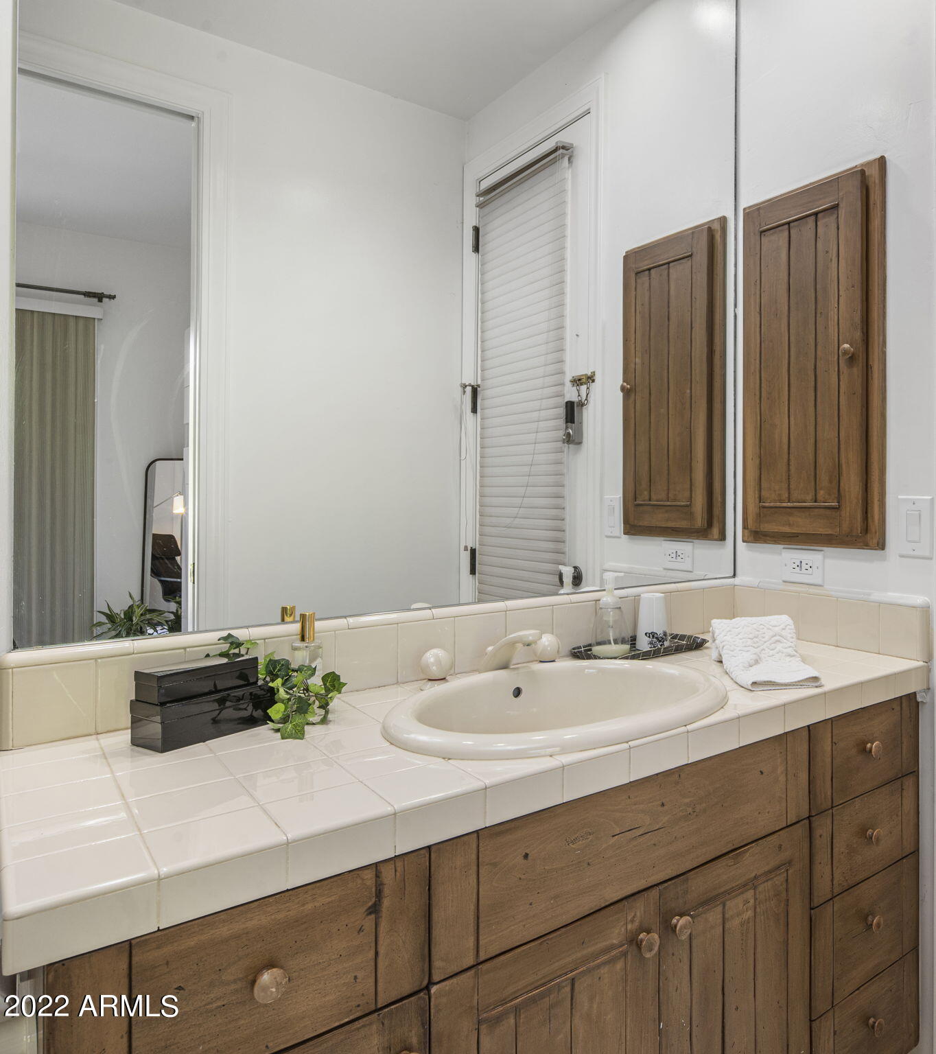 CHENEY ESTATES LOT 1-72 TR A-C D1 D2 E,F - Residential