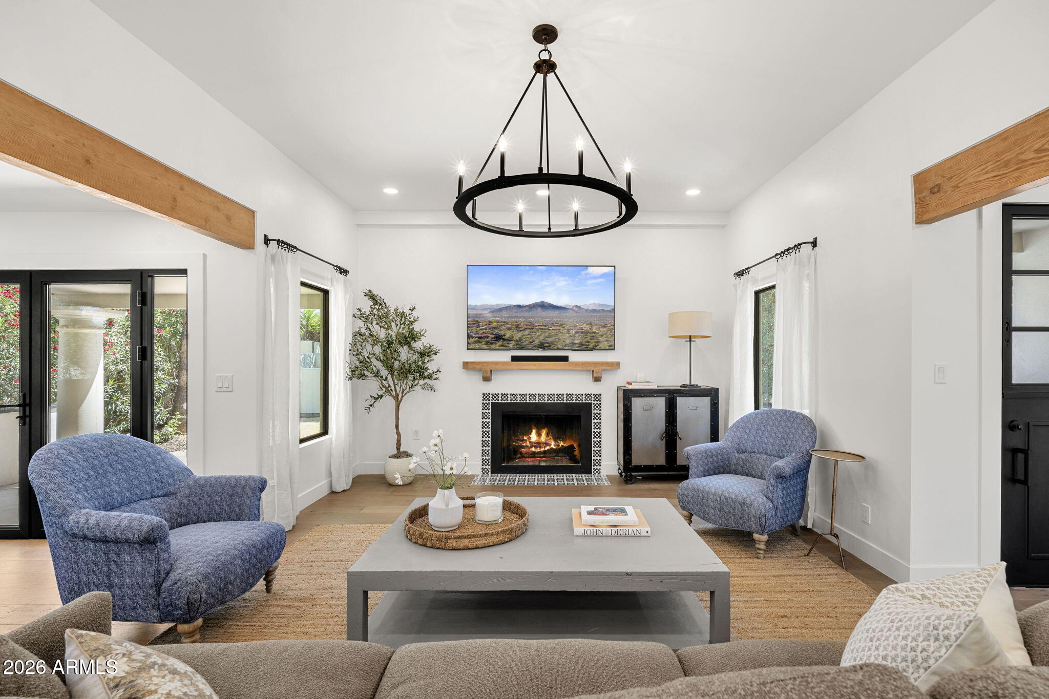 7602 E VIA DEL REPOSO --