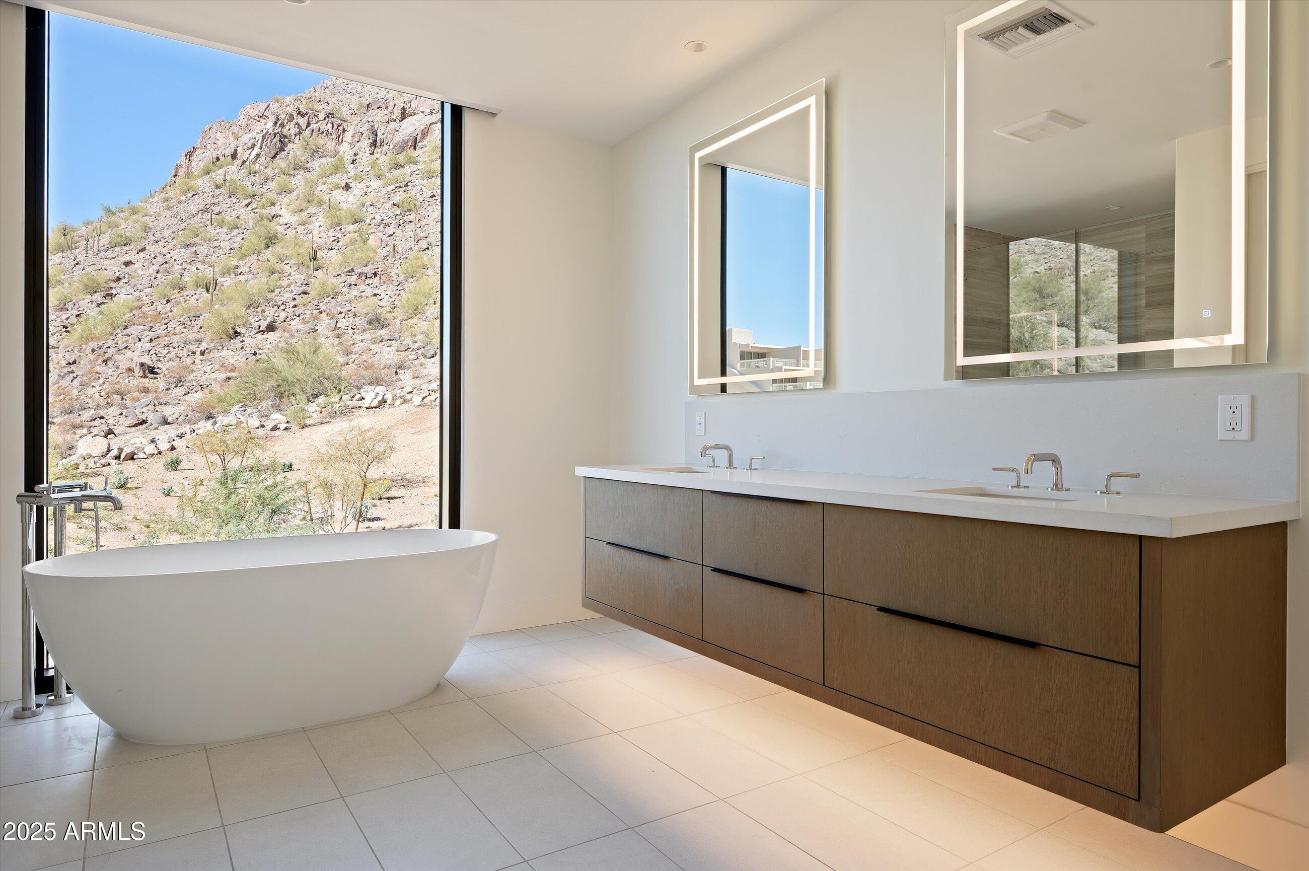 Ascent at the Phoenician Mountainside Condominiums - Residential
