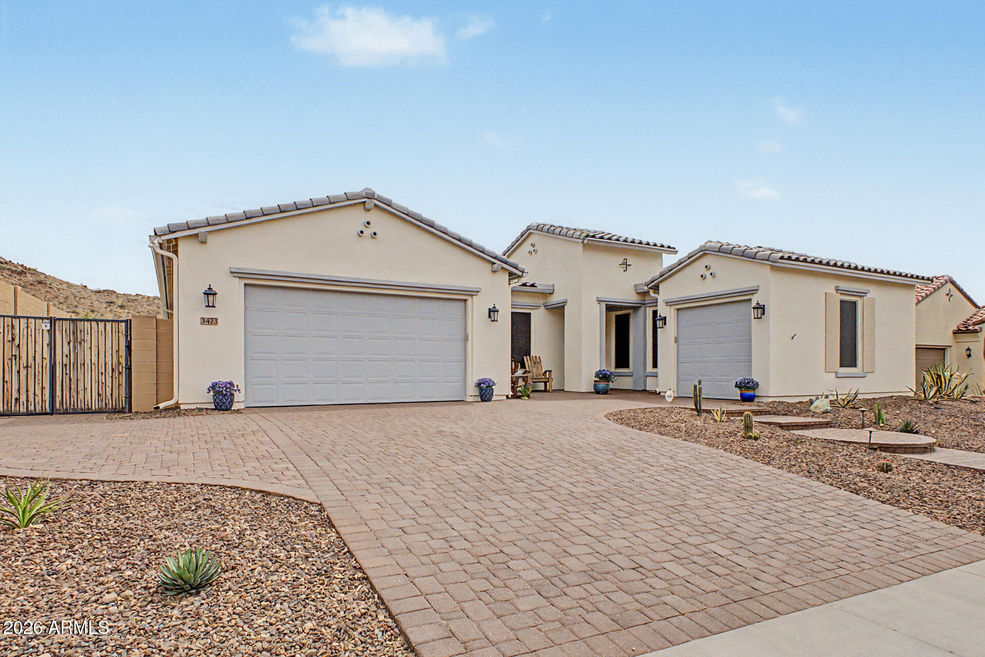 3473 W MOUNTAIN VISTA Drive