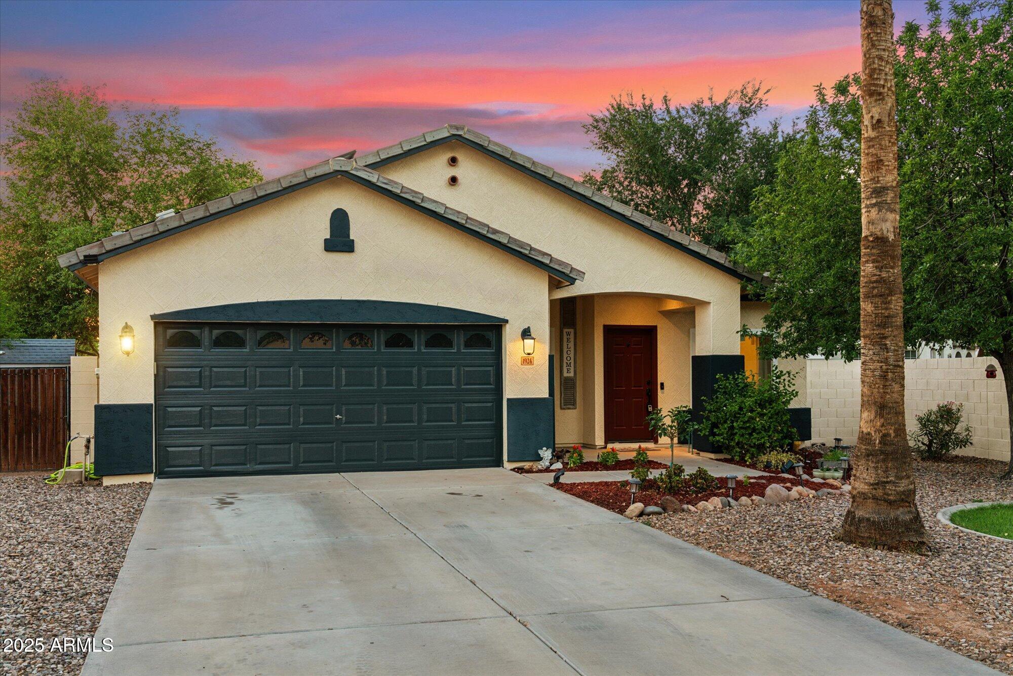 Homes 3 1924 S ROME Street