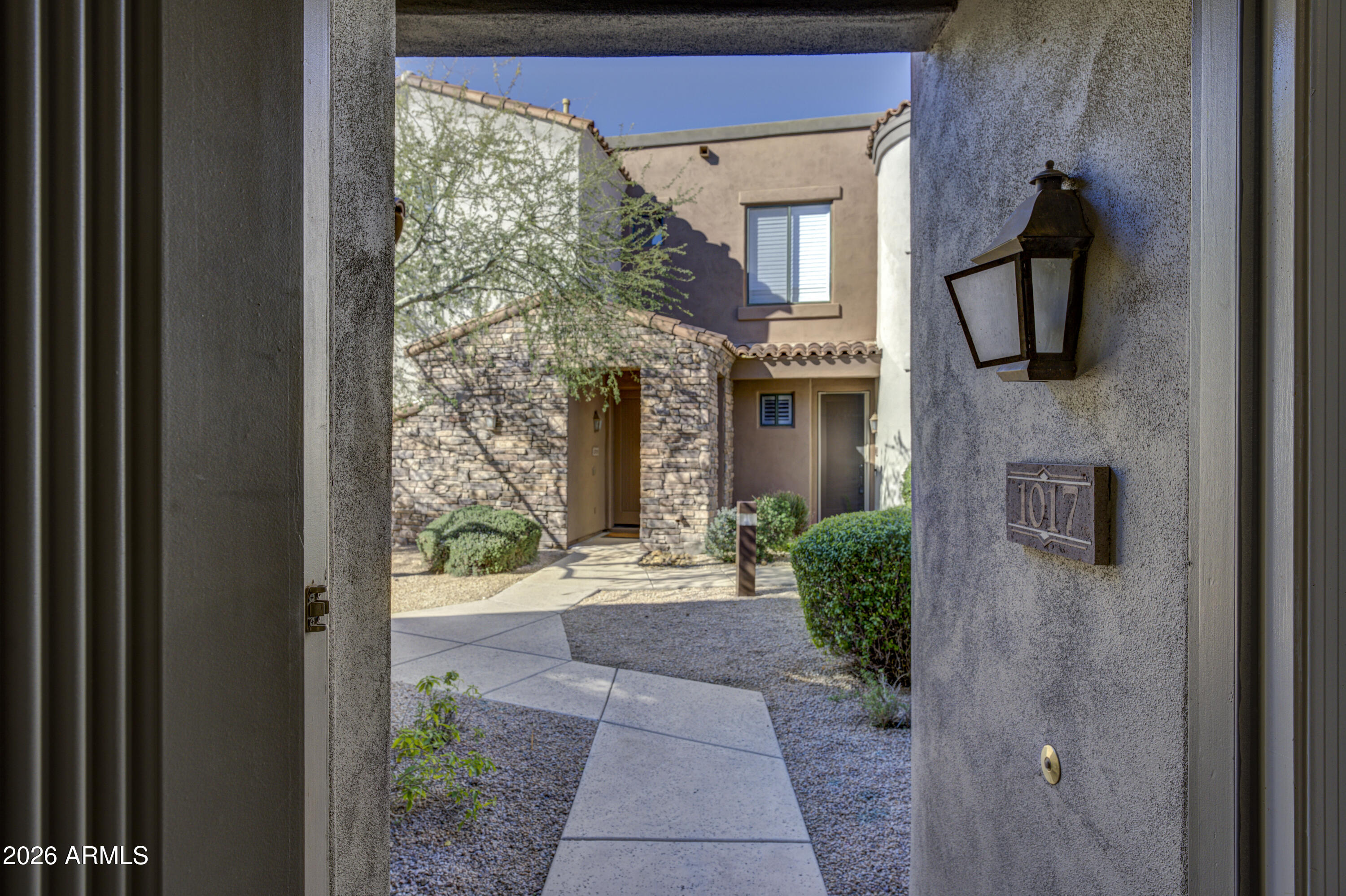 19550 N GRAYHAWK Drive 1017