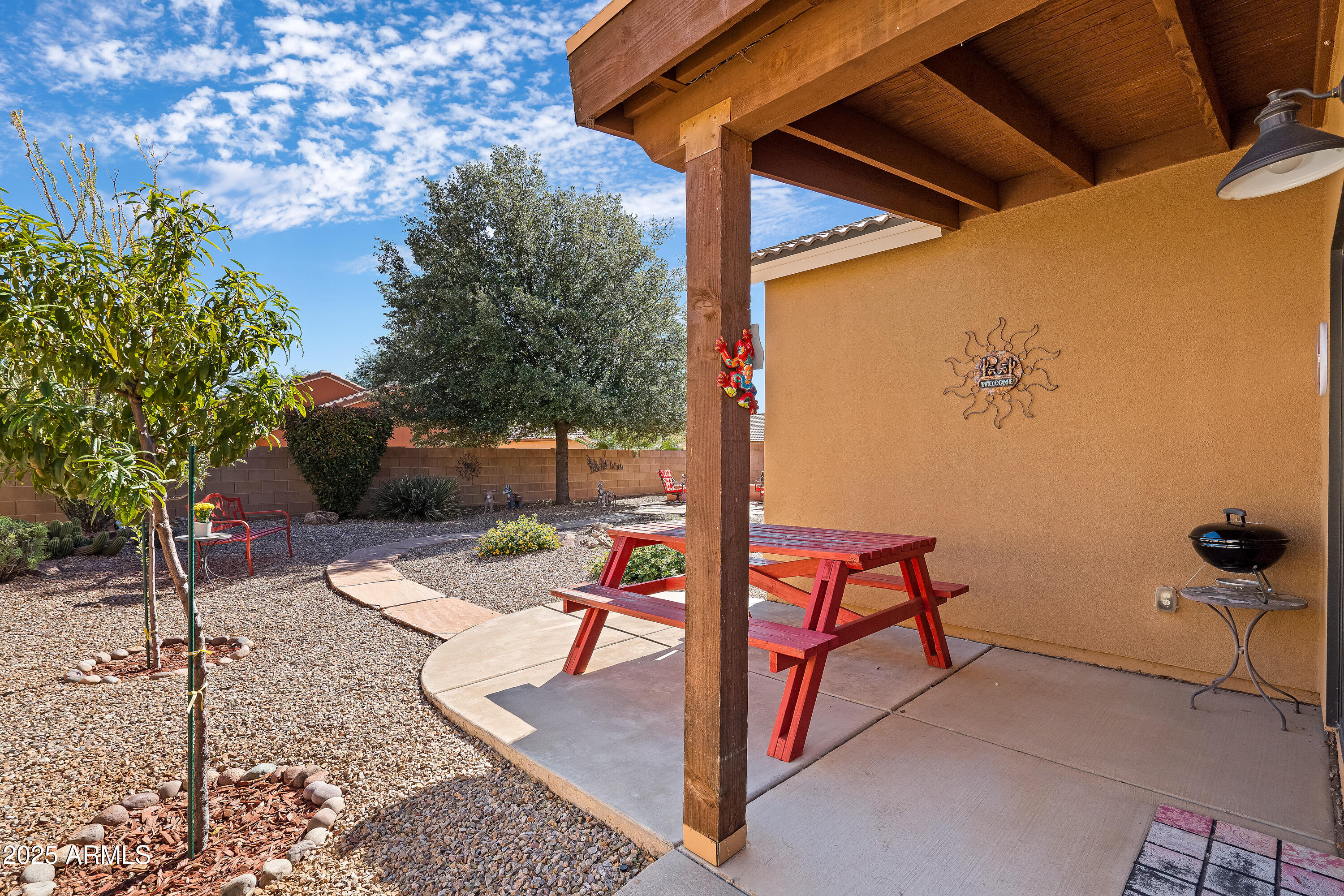 1243 MATSUMOTO Street